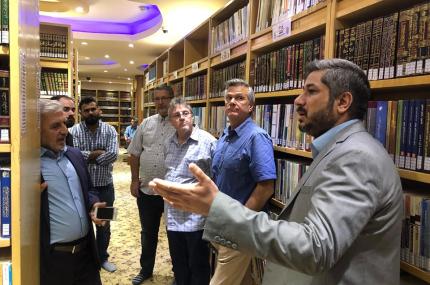 الوفد الكندي في ضيافة مكتبة الروضة الحيدرية