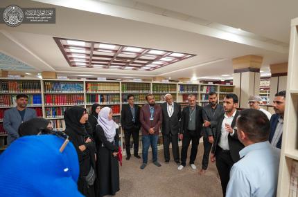 وفدٌ متعدد الجنسيات يطلع على المصادر العلمية والفكرية في مكتبة الروضة الحيدرية