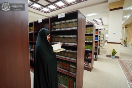 مستبصرة من إيطاليا تزور قسم الشؤون الفكرية والثقافية في العتبة العلوية المقدسة