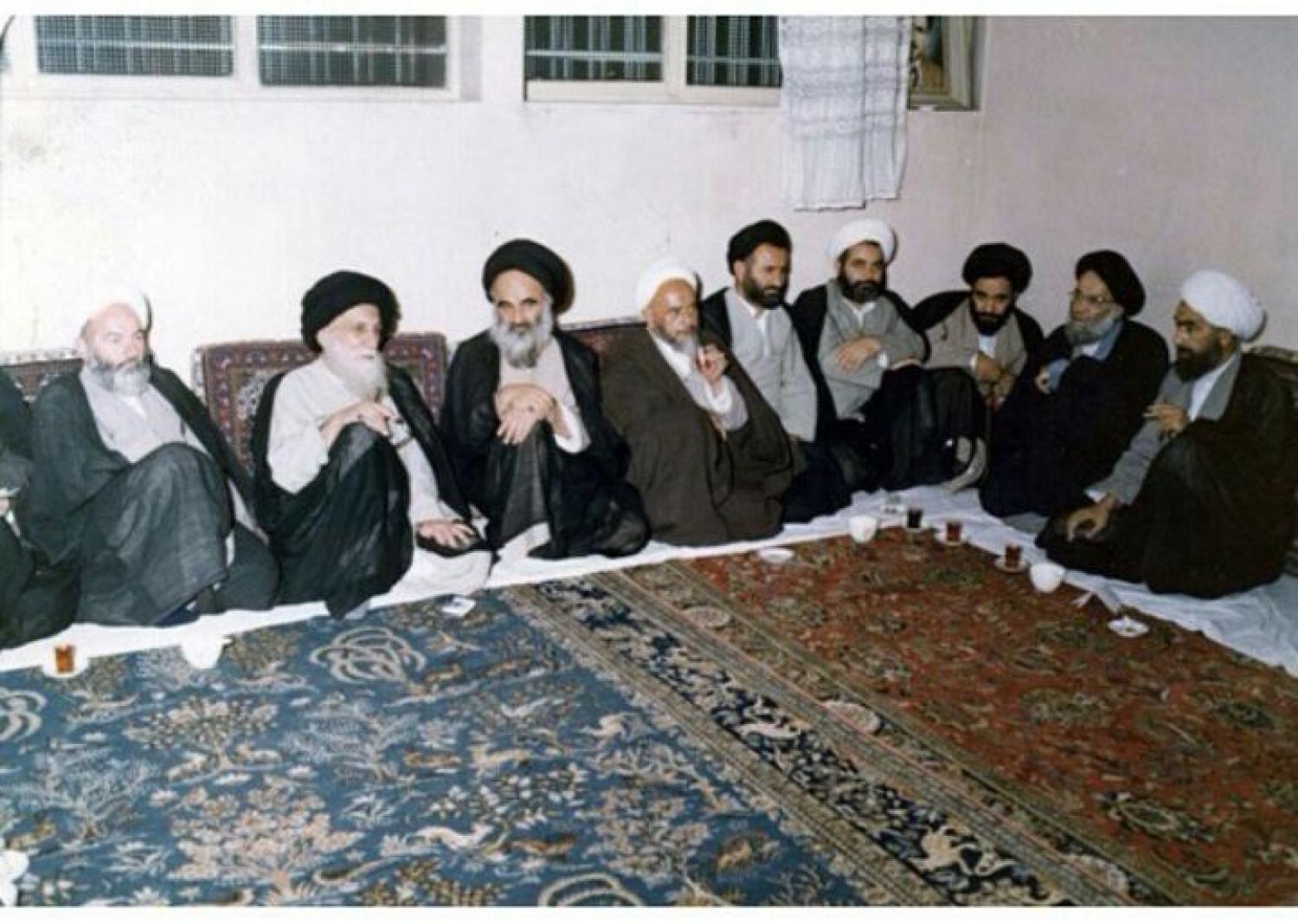 مع المرجع الكبير السيد عبدالله الشيرازي ( قدس الله سريهما )