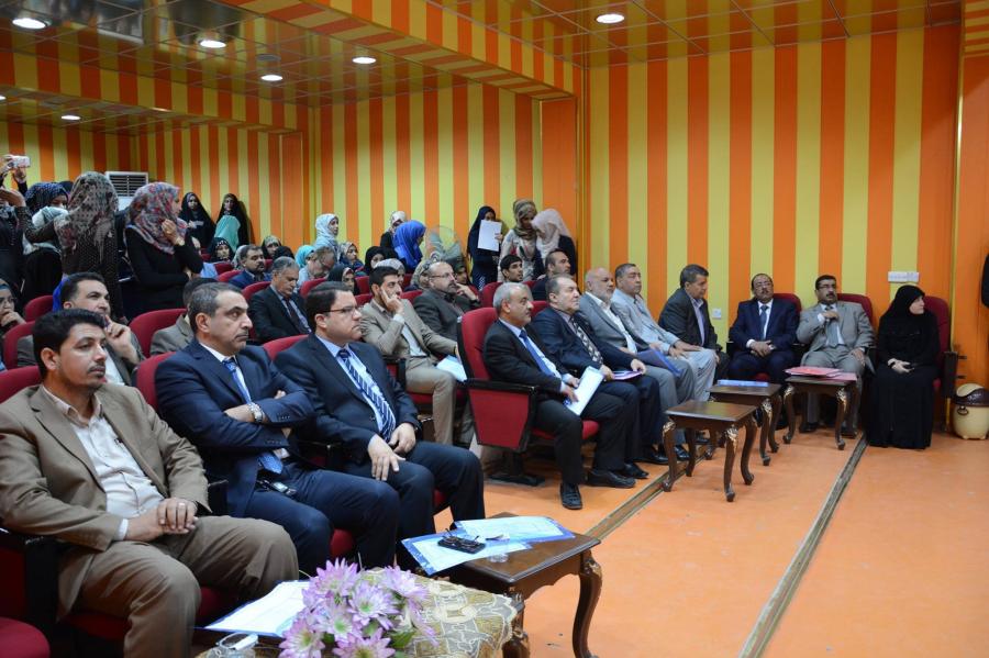 مشاركة مكتبة الروضة الحيدرية وقسم الاعلام في العتبة العلوية المقدسة في الندوة العلمية (حول دور الجامعة في مواجهة الالحاد) في كلية التربية جامعة الكوفة