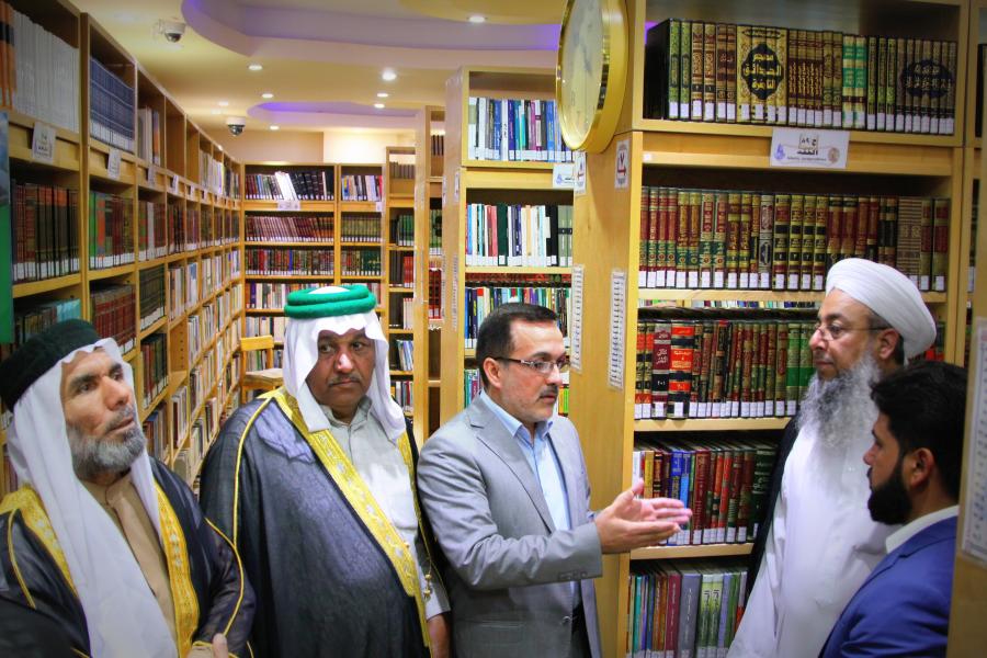 مكتبة الروضة الحيدرية تستضيف وفد من علماء اهل السنة في خانقين 