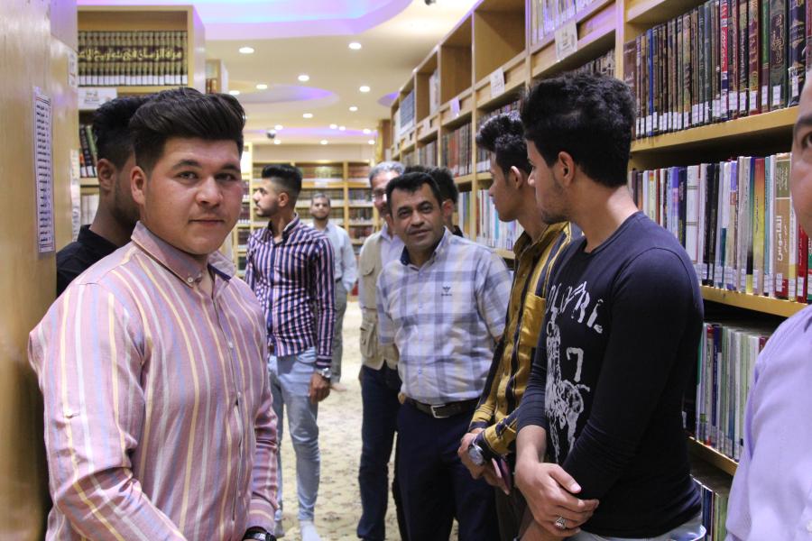 زيارة أساتذة وطلاب جامعة بابل كلية الأداب مكتبة الروضة الحيدرية 