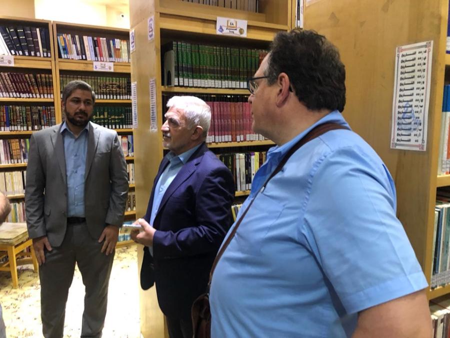 الوفد الكندي في ضيافة مكتبة الروضة الحيدرية