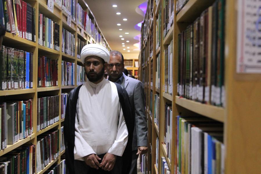 طلاب جامعة المثنى في ضيافة مكتبة الروضة الحيدرية 