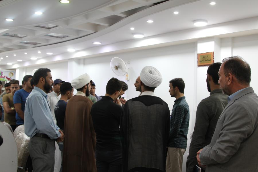 طلاب جامعة المثنى في ضيافة مكتبة الروضة الحيدرية 