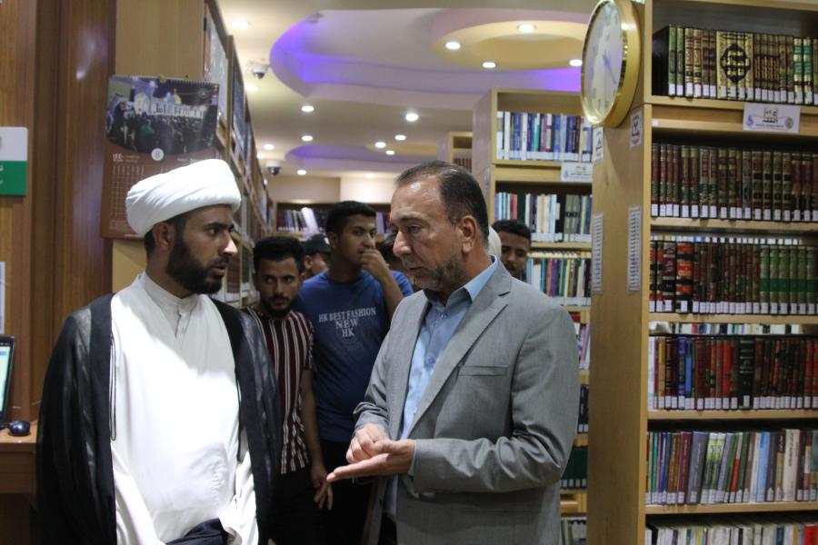طلاب جامعة المثنى في ضيافة مكتبة الروضة الحيدرية 