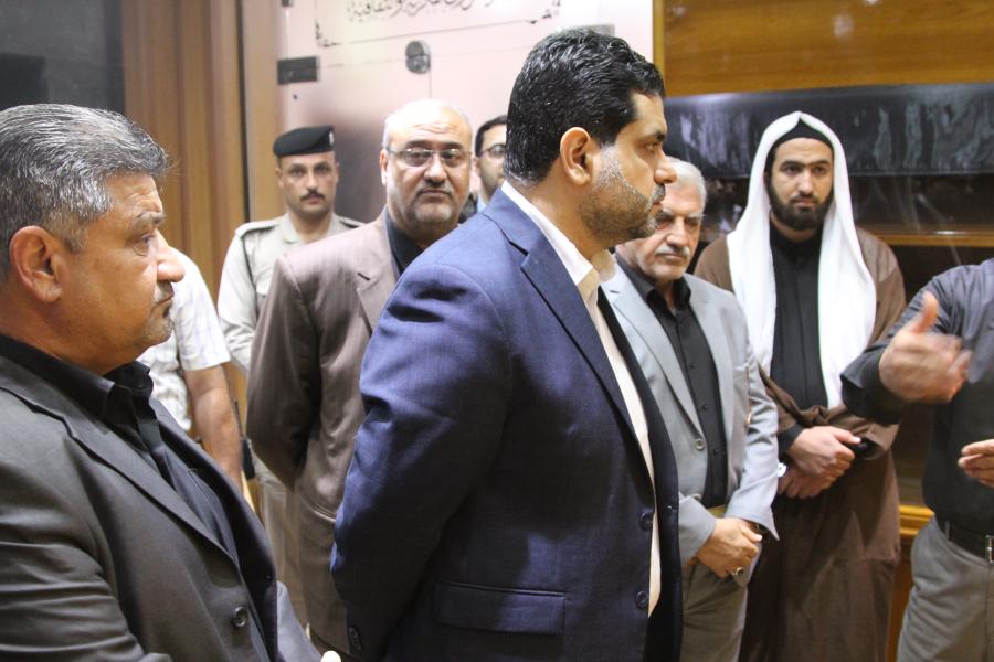 وزير الهجرة والمهجرين والوفد المرافق له يزور مكتبة الروضة الحيدرية  ‏