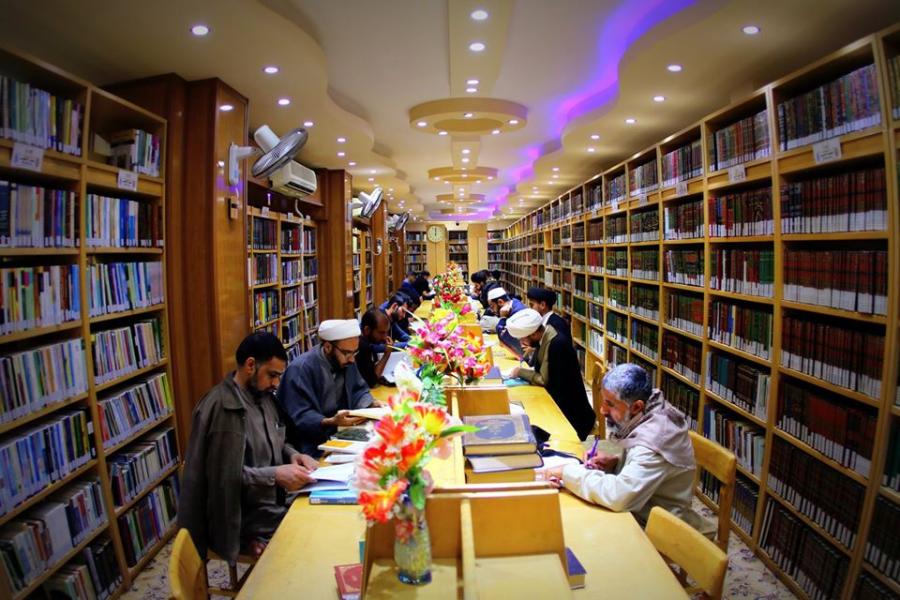 في مثل هذا اليوم : مكتبة الروضة الحيدرية مُدت بنصل البقاء وعوامل التجدد والبناء .