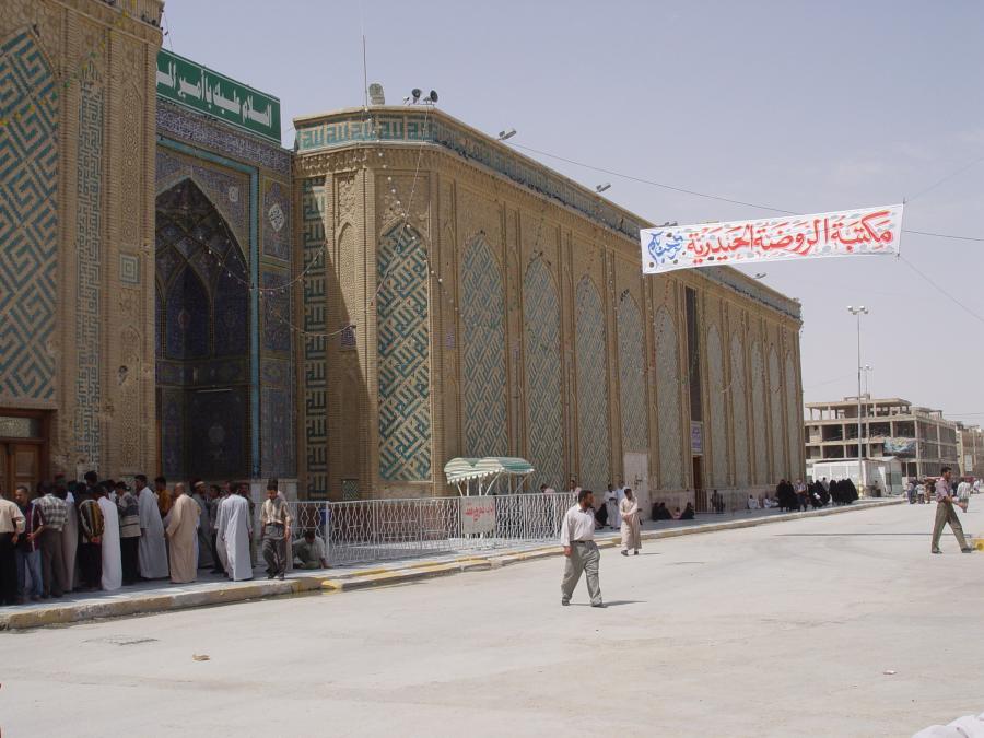 في مثل هذا اليوم : مكتبة الروضة الحيدرية مُدت بنصل البقاء وعوامل التجدد والبناء .