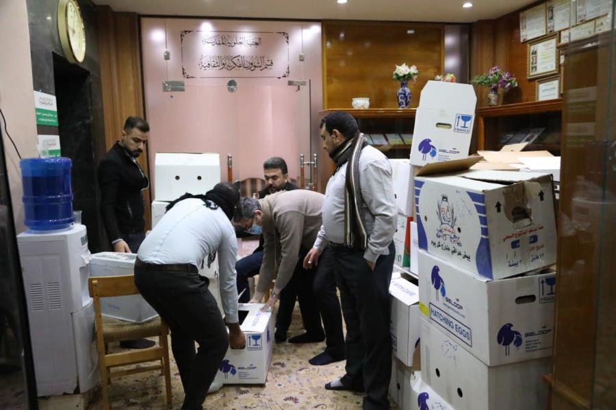 مكتبة الروضة الحيدرية تستنفر جهودها لانتقالها إلى مقرّها الجديد في صحن فاطمة(عليها السلام)