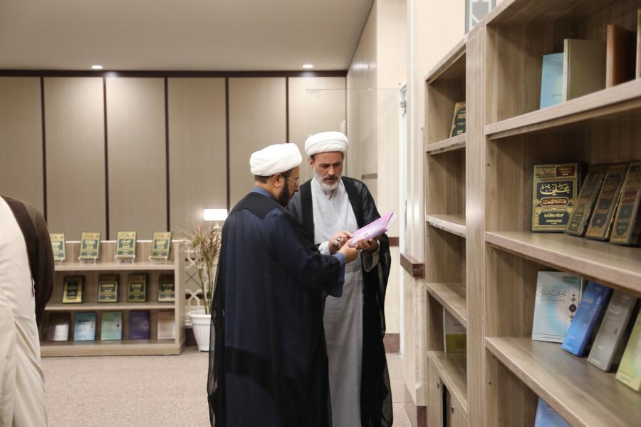 مكتبة الروضة الحيدرية تستقبل سماحة العلامة الخطيب الحسيني الشيخ إبراهيم النصيراوي
