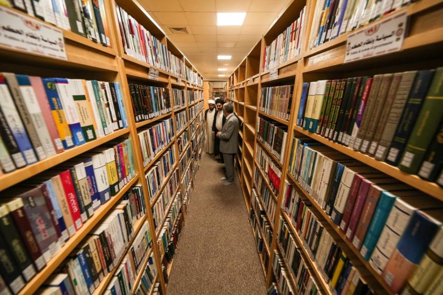 العتبة العلوية المقدسة تفتتح (مكتبة الروضة الحيدرية) في مقرها الجديد
