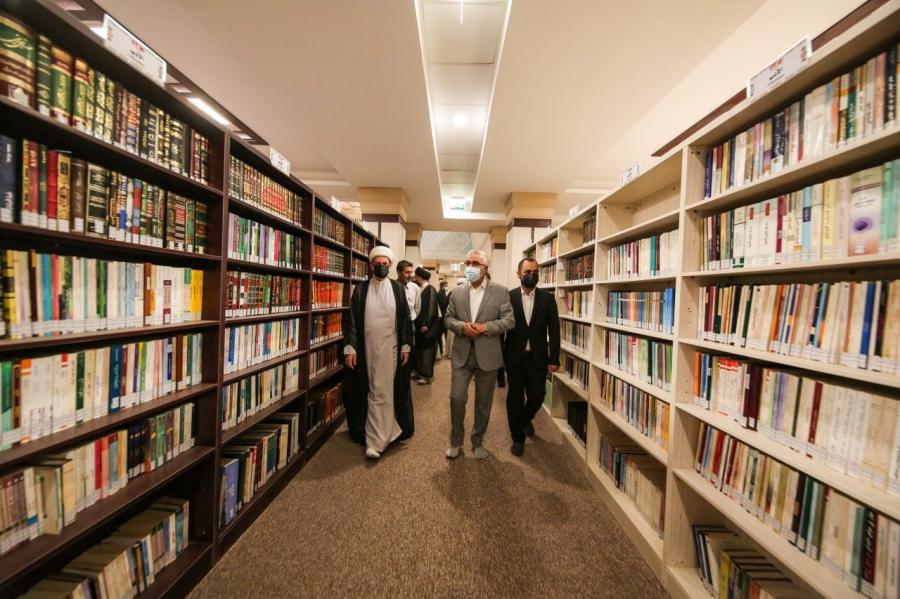 العتبة العلوية المقدسة تفتتح (مكتبة الروضة الحيدرية) في مقرها الجديد