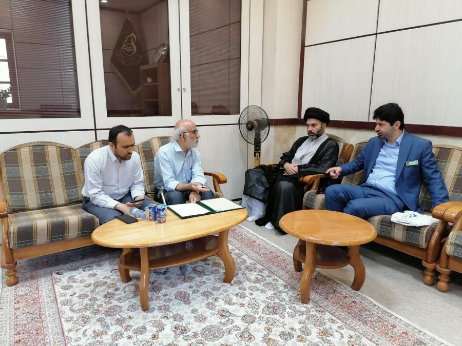 مكتبة الروضة الحيدرية تستقبل مسؤول مكتبة أمير المؤمنين (عليه السلام) التخصصية في مشهد المقدسة