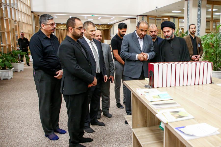 وزير الثقافة يُعلن من العتبة العلوية المقدسة عن مُذكّرة تفاهم بين الوزارة ومكتبة الروضة الحيدرية