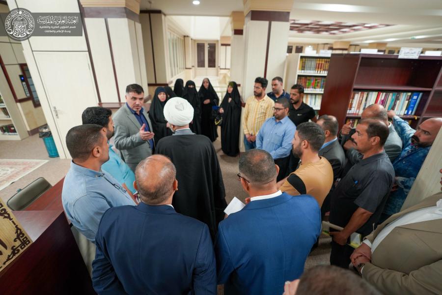 مكتبة الروضة الحيدرية تقيم ندوة نقاشية فكرية لطلبة وأساتذة كلية الإمام الكاظم (عليه السلام)