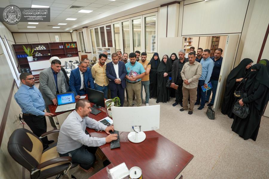 مكتبة الروضة الحيدرية تقيم ندوة نقاشية فكرية لطلبة وأساتذة كلية الإمام الكاظم (عليه السلام)