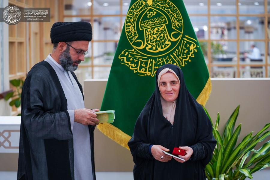 وفد من المستبصرات من جمهورية روسيا الاتحادية يزور قسم الشؤون الفكرية والثقافية في العتبة العلوية المقدسة
