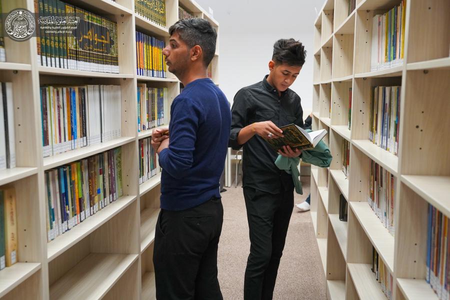 مكتبة الروضة الحيدرية تستقبل وفد طلبة جامعة ميسان