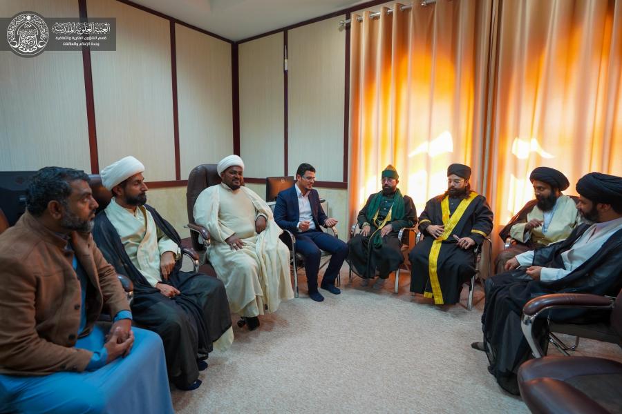 وفد الطريقة القادرية من الهند يزور قسم الشؤون الفكرية والثقافية في العتبة العلوية المقدسة