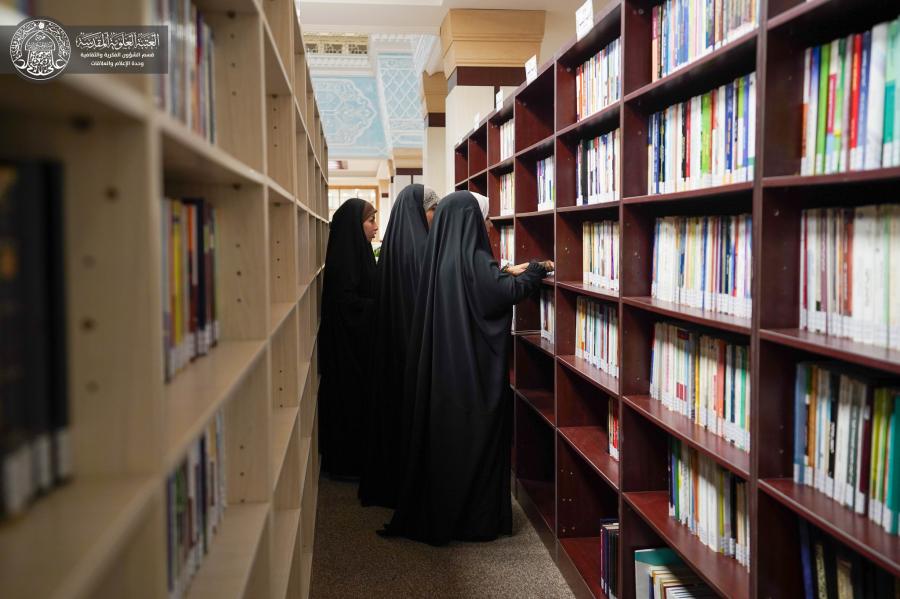 وفود جامعية تزور مكتبة الروضة الحيدرية في العتبة العلوية المقدسة