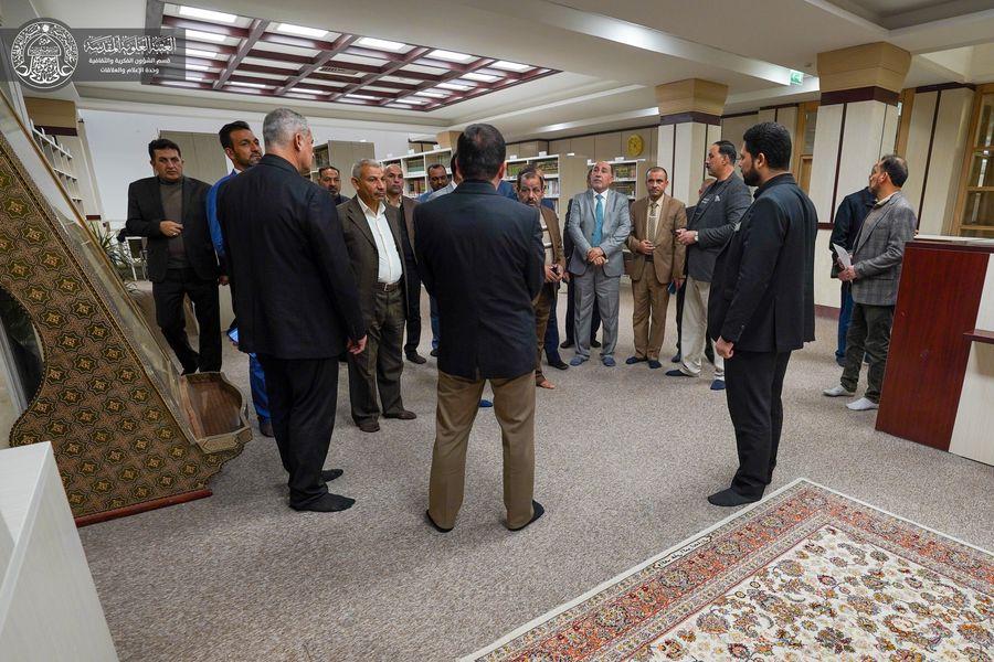 وفد الكوادر التربوية من محافظة بابل يزور مكتبة الروضة الحيدرية