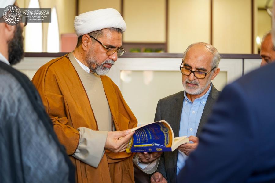 وفد أكاديمي من جامعة شيراز الدولية يزور قسم الشؤون الفكرية والثقافية في العتبة العلوية المقدسة