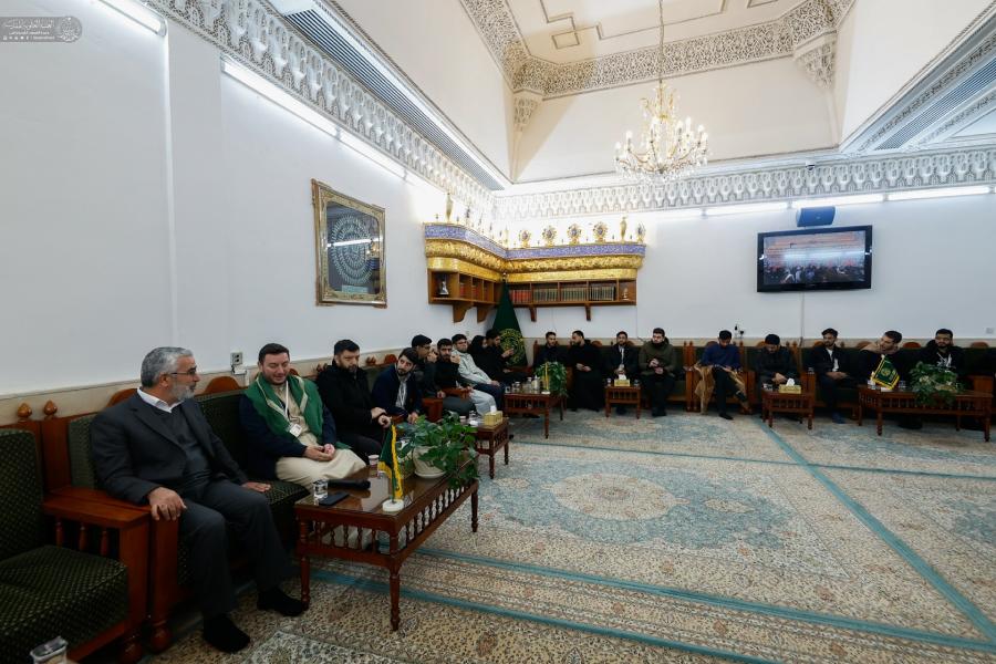 الأمين العام للعتبة العلوية المقدسة يستقبل وفدًا مُتعدِّد الجنسيات
